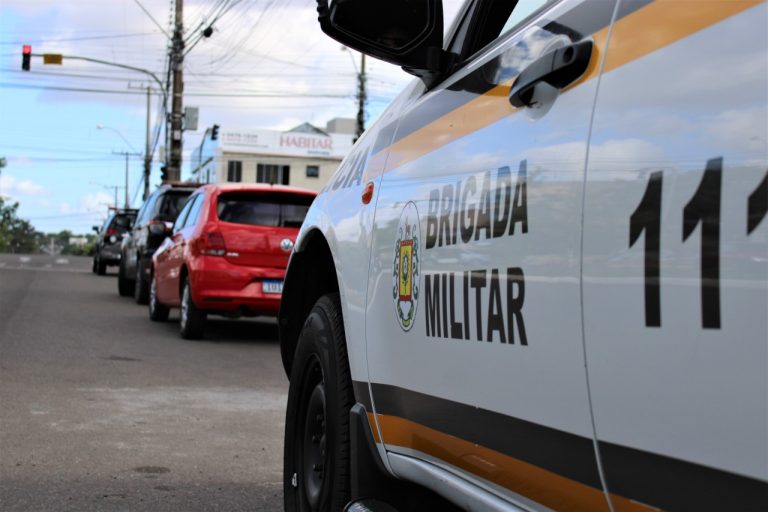 Jovem é morto com mais de 10 tiros na cabeça dentro de casa