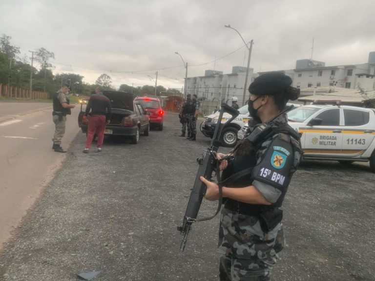 Brigada Militar segue sem luz por causa do temporal em Canoas