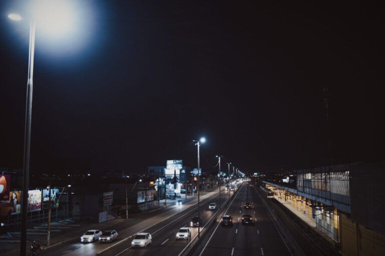 Prefeitura de Canoas troca mais de 400 luminárias da BR-116