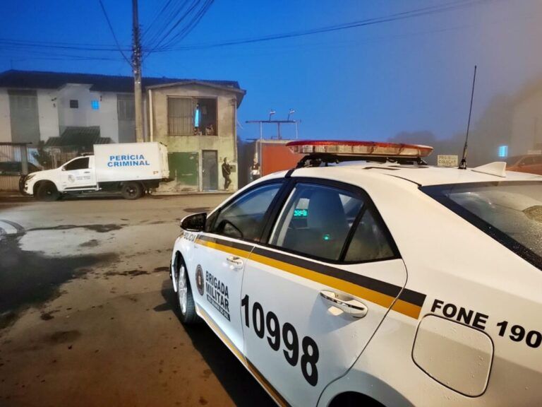 VIOLÊNCIA | Idoso com antecedentes por tráfico morre com mais de 5 tiros dentro de casa