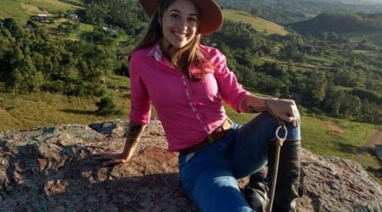 Avó e neta são as vítimas fatais de acidente envolvendo 7 carros na Freeway