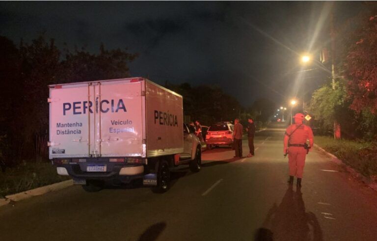 Jovem é encontrado morto com tiros na cabeça, mãos e pés amarrados
