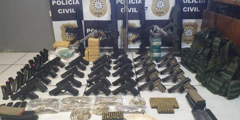 GOLPE NA FACÇÃO | Polícia Civil descobre depósito de armas e dá prejuízo que passa de R$ 1 milhão para criminosos