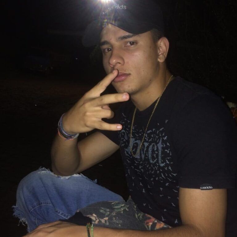 IDENTIFICADO | Jovem é morto com uma facada no peito após briga em festa