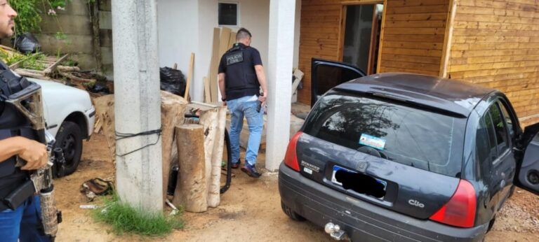 Policia Civil prende dois conhecidos ladrões de carros