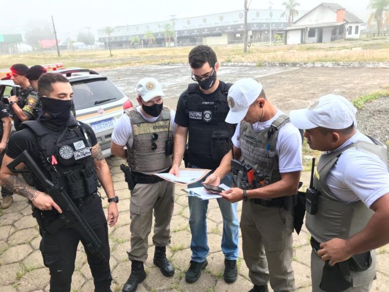 Mulher paga traficante para matar ex-marido em Esteio