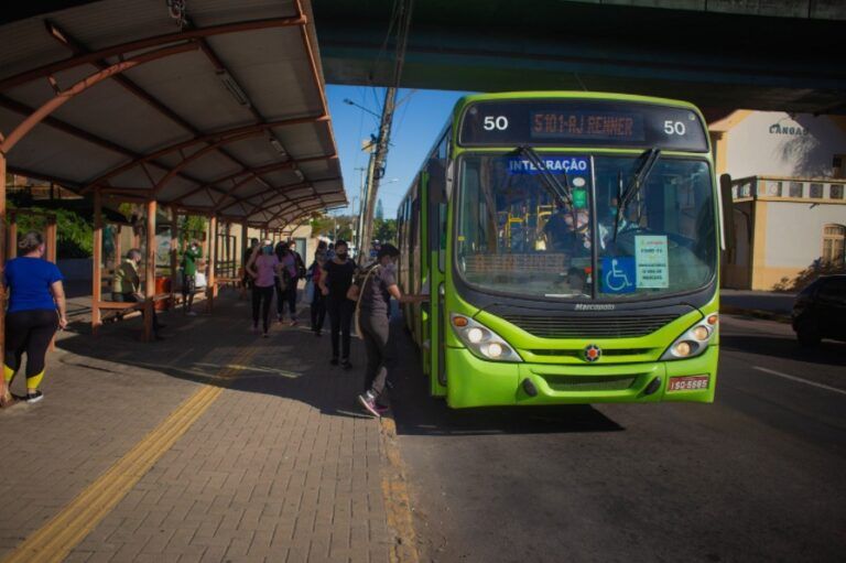 CANOAS | Prefeitura anuncia criação de oito novas linhas e 20 ônibus a mais nas ruas