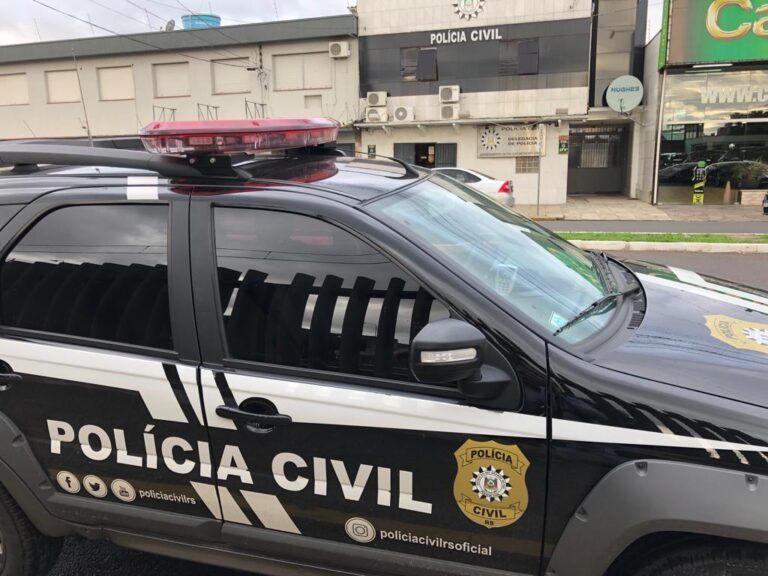 Mulher é morta pelo ex-marido dentro de empresa em Esteio