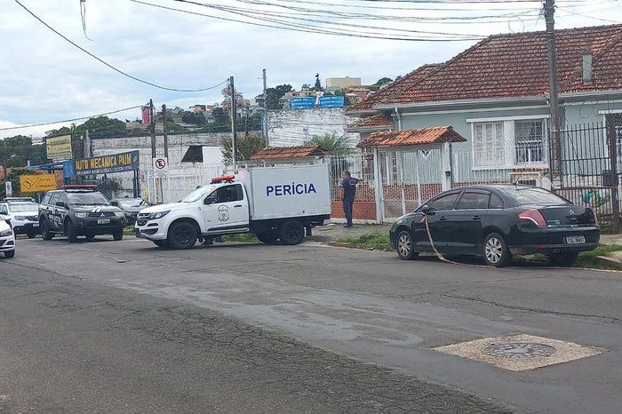 Homem é morto com diversos tiros