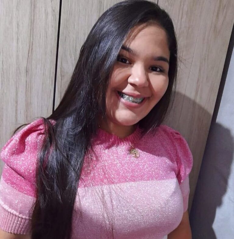 Monitora de escola morre após sofrer acidente com pai e irmã