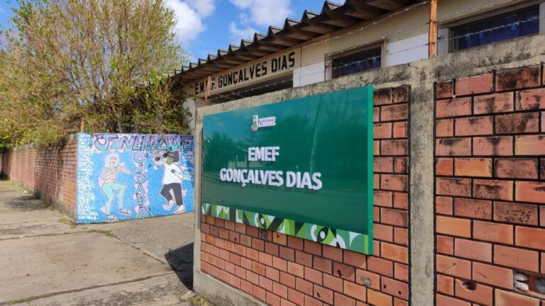 Ameaça de massacre em escola de Canoas foi feita com pichações