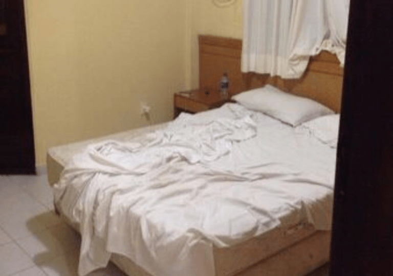 ELA JÁ TINHA DENUNCIADO | Mulher apanha do marido, faz as pazes com ele e leva soco no motel