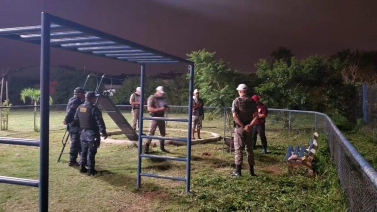 EM CANOAS | Após denúncias de barulho, mais de 300 são abordadas na Operação Sossego