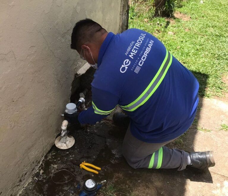 Corsan vai cortar água de quem não trocar hidrômetro