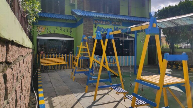 Prefeitura de Canoas pede que professora que negou água para bebês e crianças em creche seja afastada
