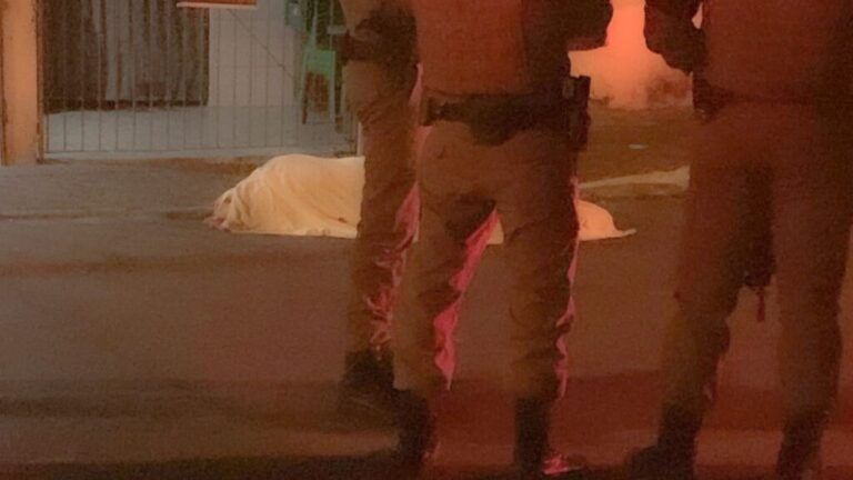 EM CANOAS | Identificado homem morto com mais de cinco tiros na Mathias