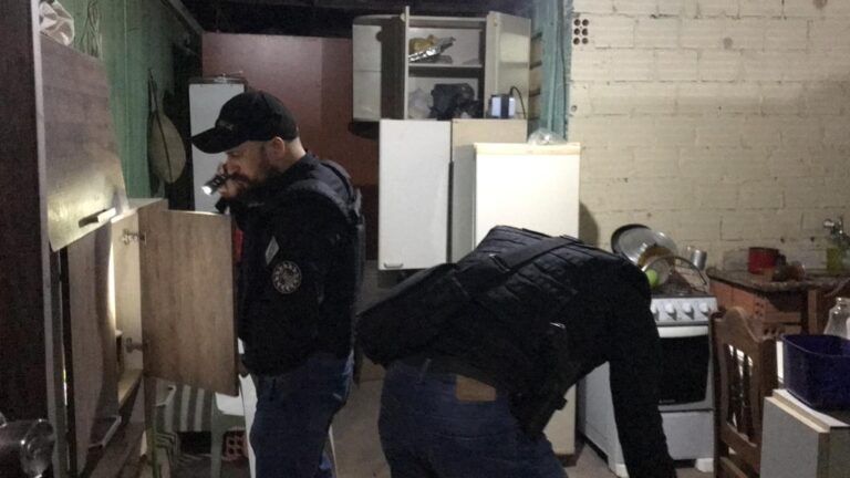 Prefeito cai no golpe dos nudes