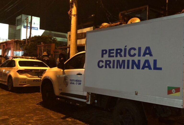 Identificada mulher morta a facadas em casa