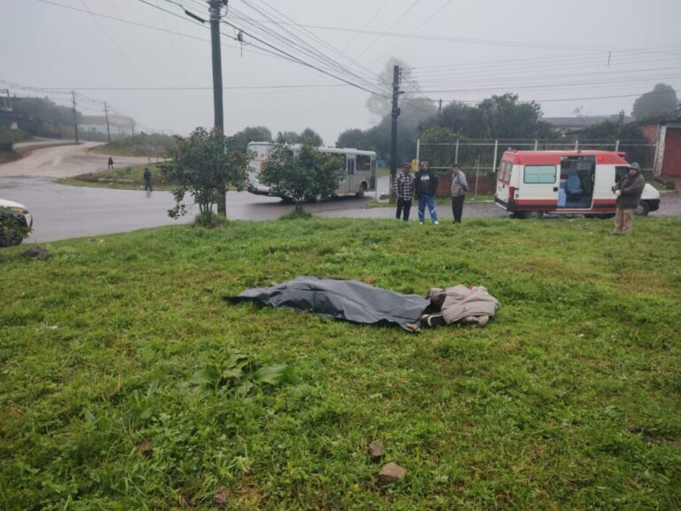 Homem é encontrado morto; Polícia acredita que ele tenha morrido de frio