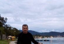 Identificado idoso que morreu após cair de escada em boate de Canoas