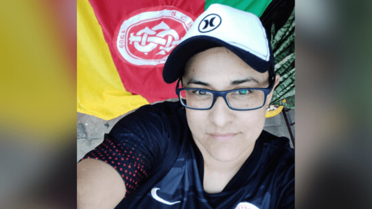 DESCARREGOU O REVÓLVER | Mulher mata companheira a tiros e confessa crime