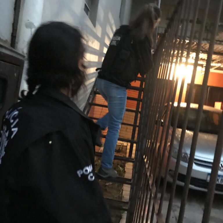 Polícia faz operação contra criminosos que aplicam golpes em motoristas de aplicativo 