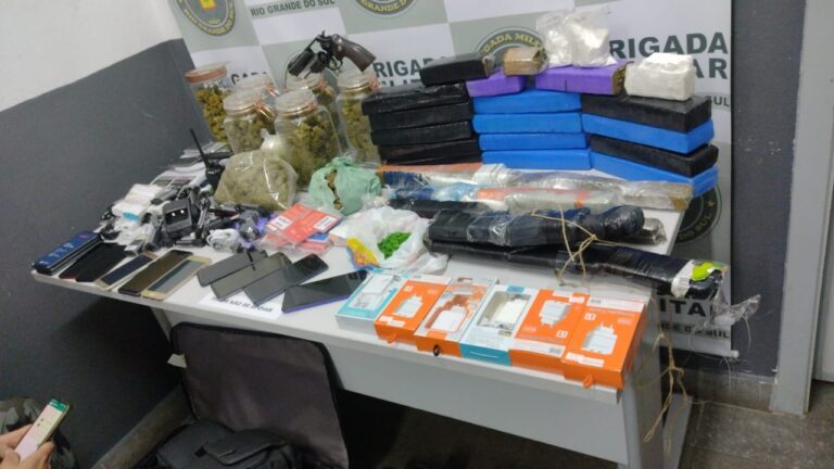 Criminoso morre em confronto com a Brigada Militar após jogar drogas e celulares para presídio