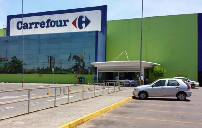 CARREFOUR: 16 lojas serão fechadas e produtos estão em liquidação