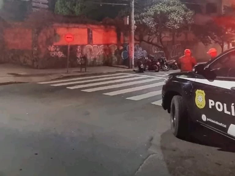 Vídeo mostra motorista tentando matar jovem de 21 anos no Centro de Canoas