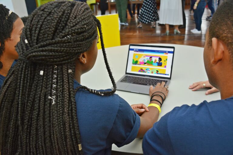 CANOAS | Alunos do 3º ano ou que já concluíram o ensino médio podem fazer cursos gratuitos para formação profissional