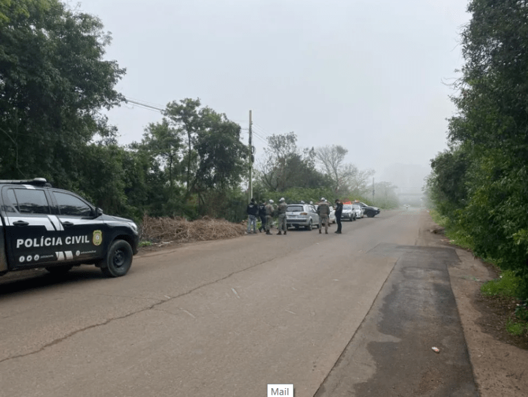 Homem mata a mulher enforcada e depois tira a própria vida