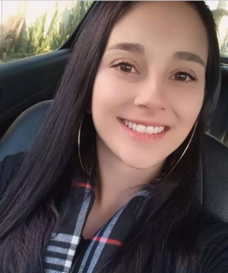 Identificada jovem morta a tiros na frente da casa da amiga