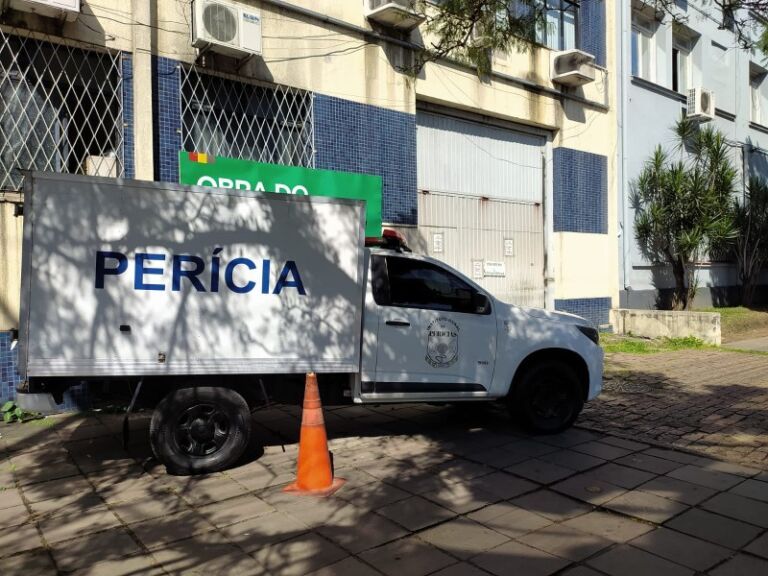 Casal é morto a tiros na rua