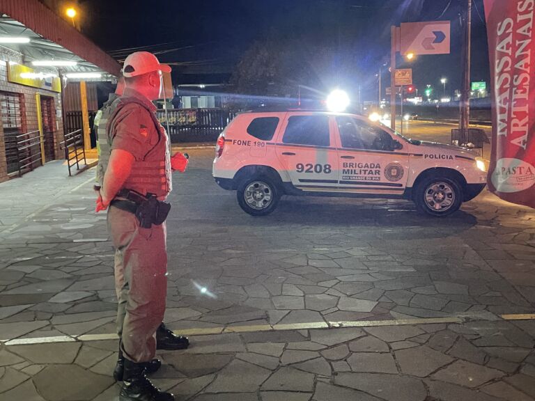 Brigada Militar coloca força total e fecha três bairros de Canoas para caçar assaltantes 
