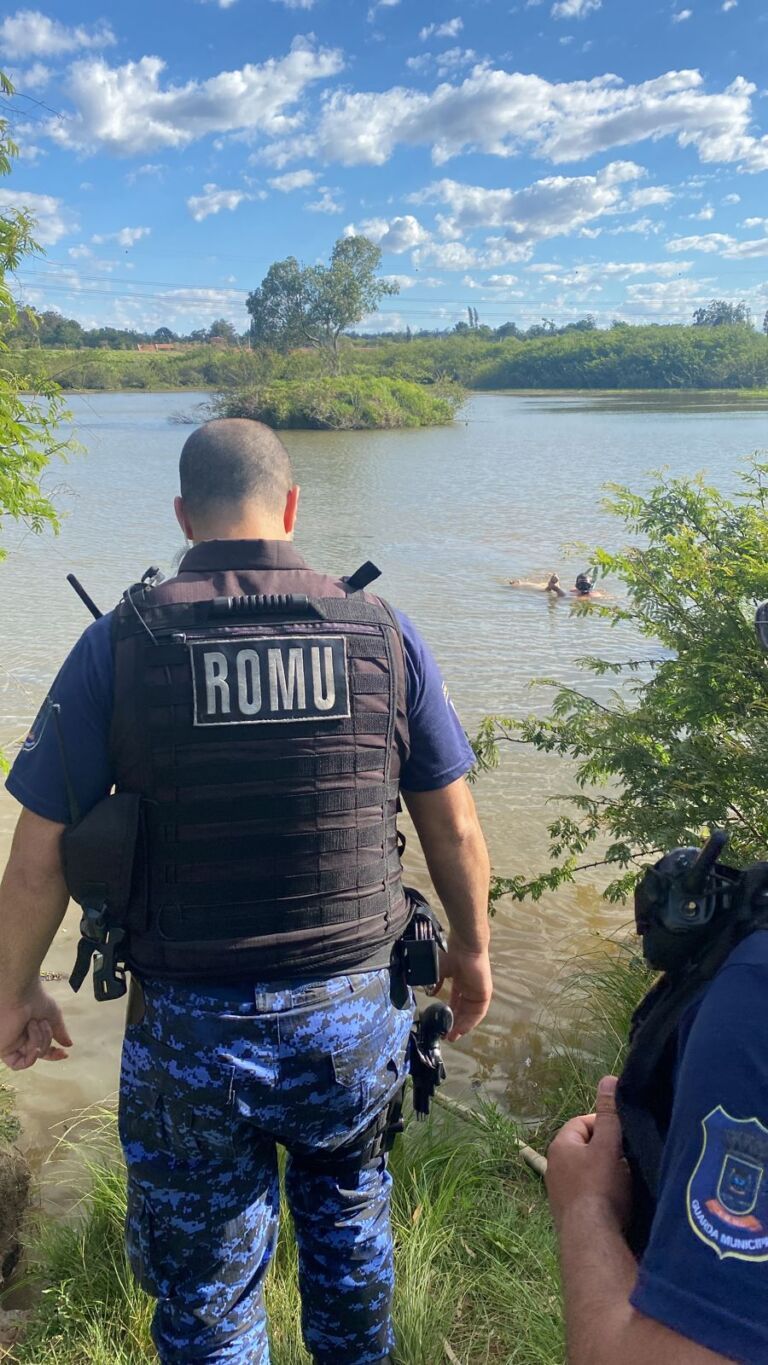 URGENTE NA DIVISA COM CANOAS | Adolescente de 15 anos morre afogado