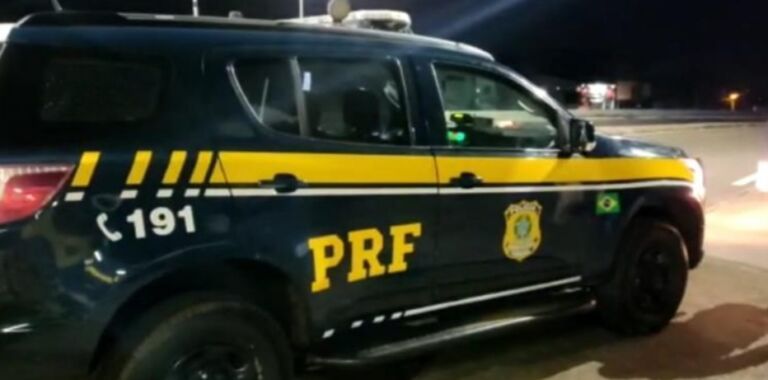 Motorista é preso após ser flagrado dirigindo bêbado
