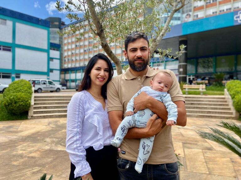 Nascido de 33 semanas, João comemora 4 meses de vida em Canoas