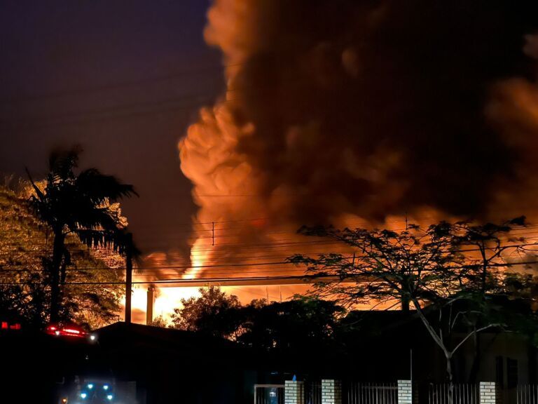 URGENTE NOVA SANTA RITA | Homem é encontrado morto durante incêndio