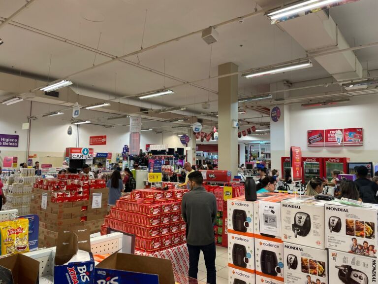 Americanas pode ficar 6 meses sem pagar dívidas