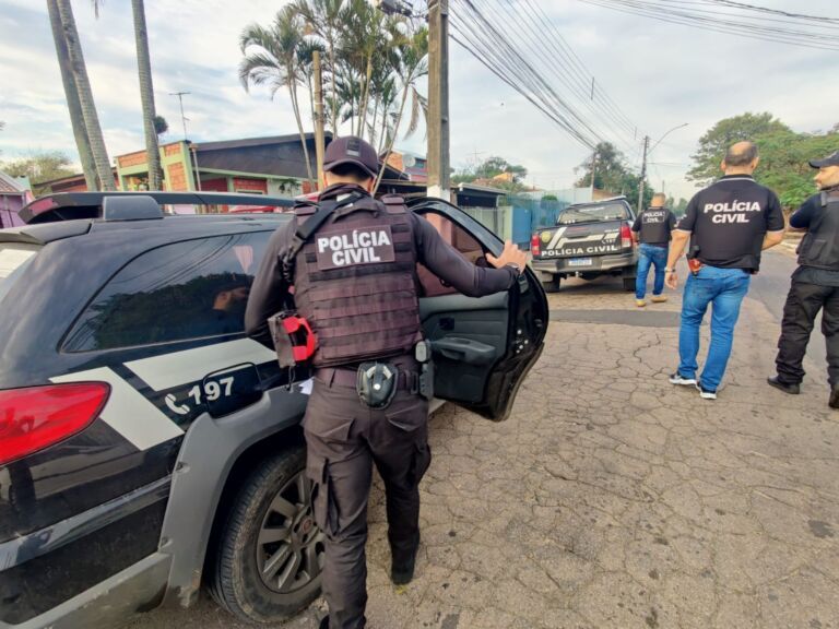 Polícia caça quadrilha que aplica golpe do falso 0800 para roubar dinheiro em Canoas e Esteio