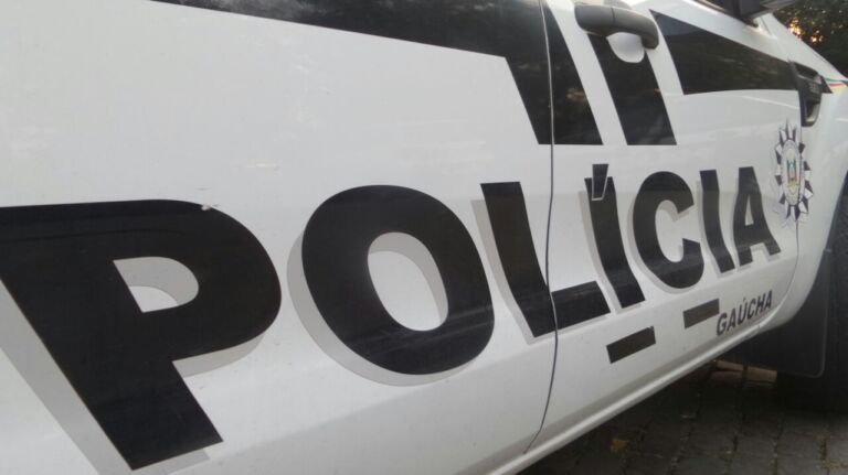 Motorista mata idosa atropelada e foge