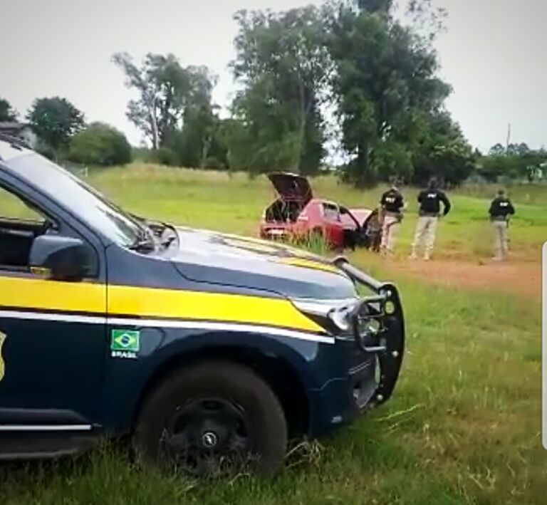 NA BR-386 | Moradores de Sapucaia do Sul são presos após fugiram da polícia