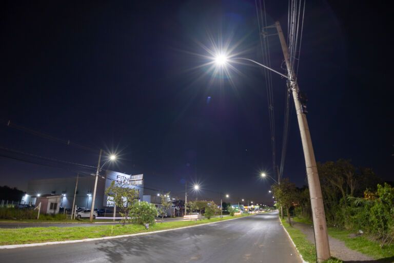 Nedy contrata empresa para acabar com a escuridão nas ruas de Canoas