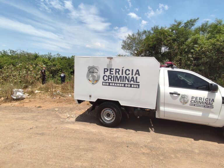 Mulher é encontrada morta sem cabeça na divisa de Canoas