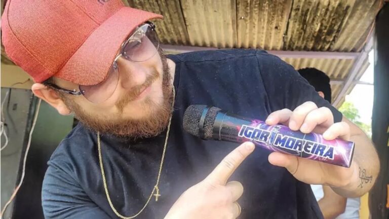 Cantor é morto com mais de 20 tiros