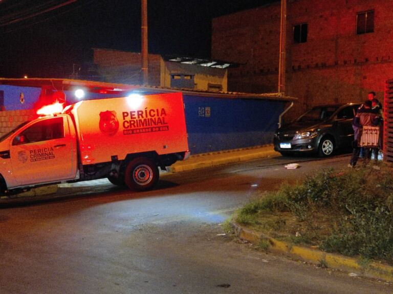 Família diz que motorista morto a tiros em Canoas estava fazendo corrida fora de aplicativo 