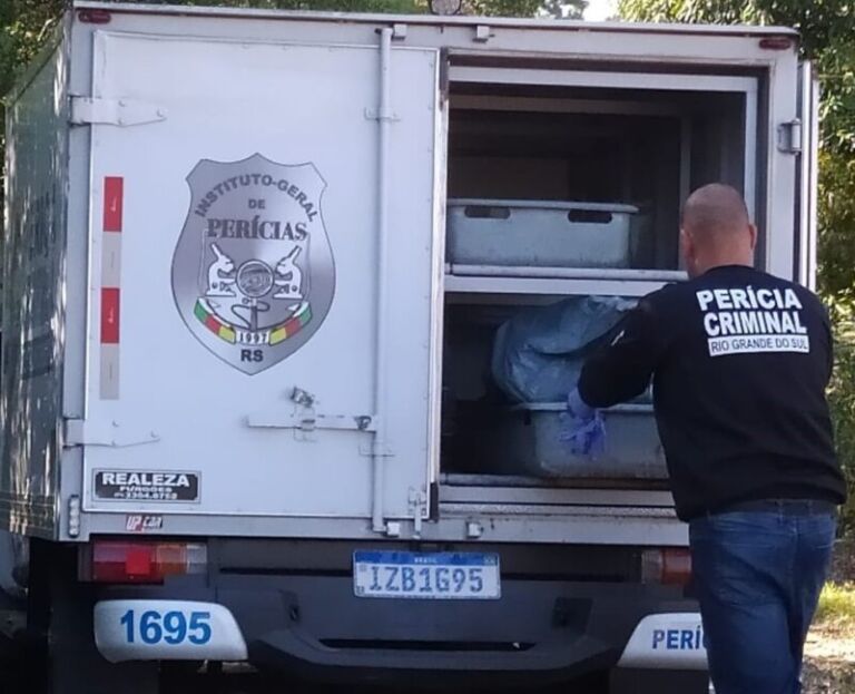 Corpo é encontrado carbonizado em casa