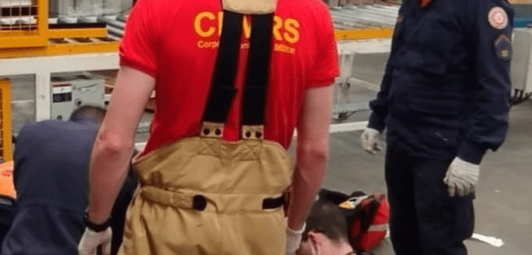 Homem é esmagado por máquina enquanto trabalhava