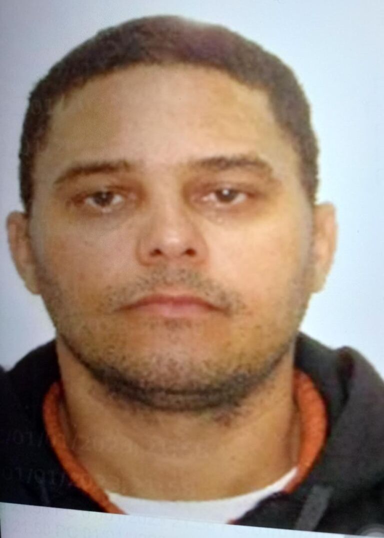 Quem é o homem morto a tiros dentro de supermercado em Canoas