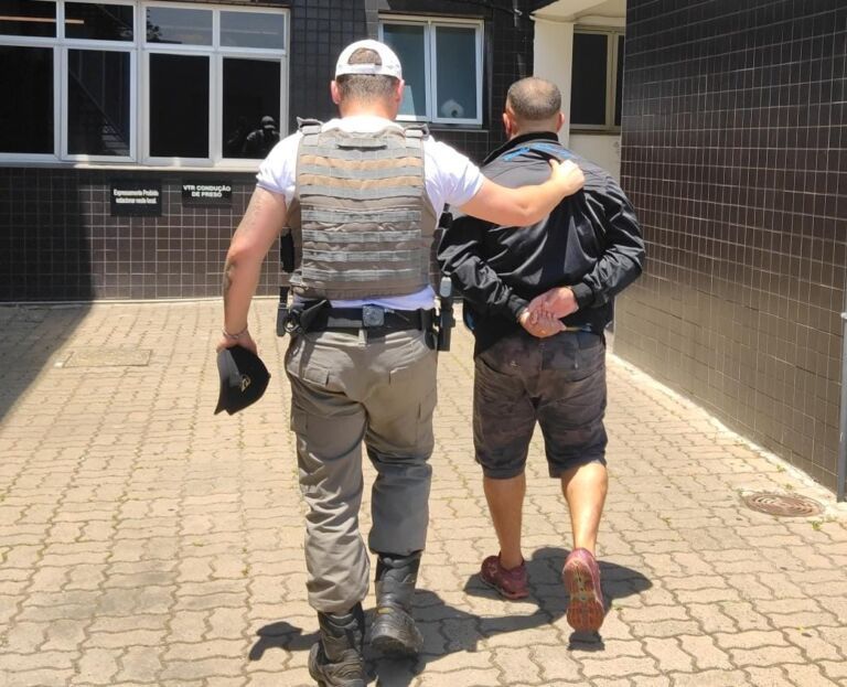 Criminoso é preso após sequestrar caminhoneiro em Nova Santa Rita